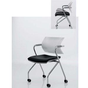 Aire Junior (w/ flip seat)